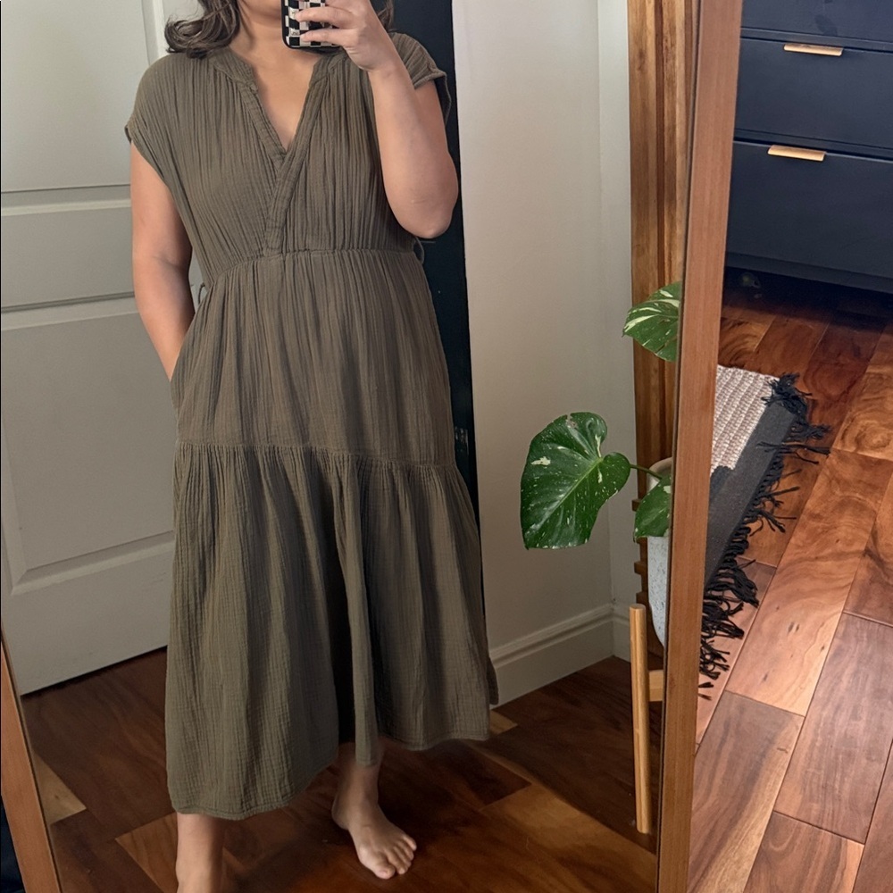 Xirena Gauze Drue Midi Dress. Size XS run big *** missing belt *** - Picture 10 of 12